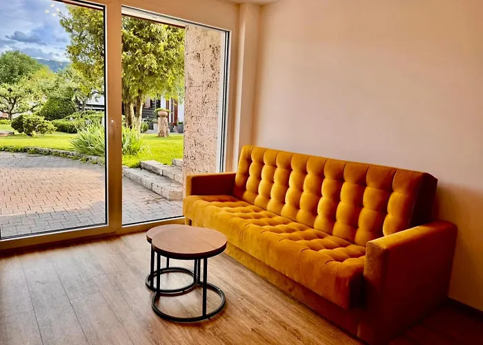 Nur Διαμέρισμα *